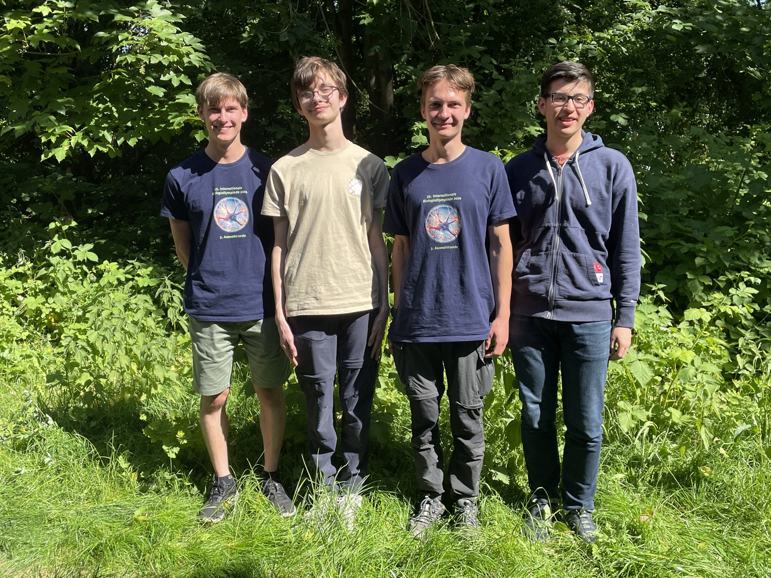 Das deutsche Nationalteam IBO 2024: Alexander Becker, Elias Fischer, Leon Hübner und Leon Chen.